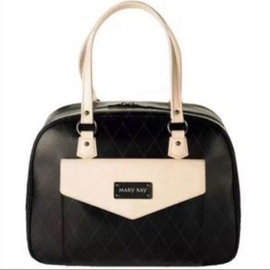 ✨Like New✨Mary Kay Weekender Tote & Insert